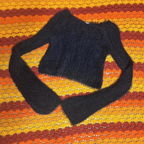 Kimchi Blue Women's Black Jumper - Picture 3 of 3